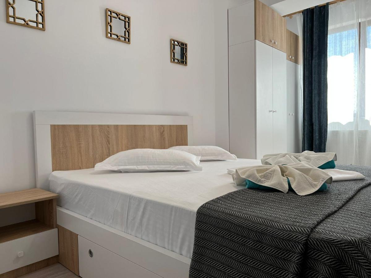 Studios & Apartments Palas By Glam At Lazar Towers Iasi Eksteriør billede